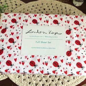 London Kaye LOVE BUG Ladybug Valentines Sheet Set - FULL